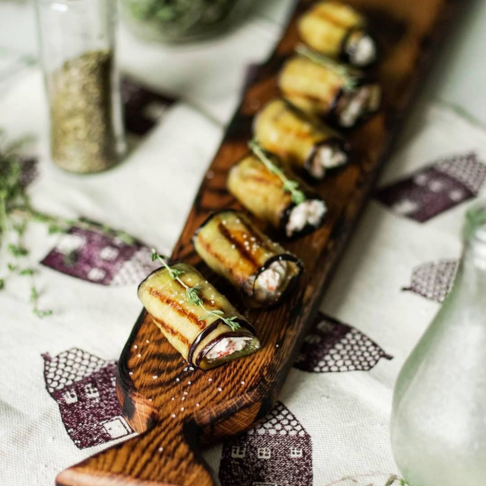 Рулеты из баклажанов с сыром и чесноком рецепт с пошаговым фото