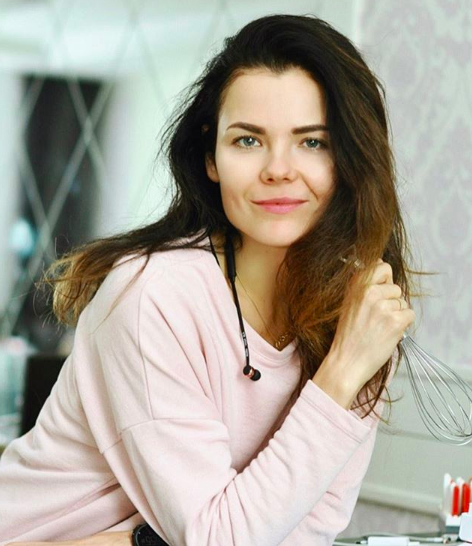 Елена Тян